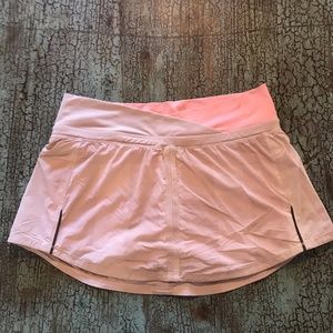 Lululemon size 6 skort